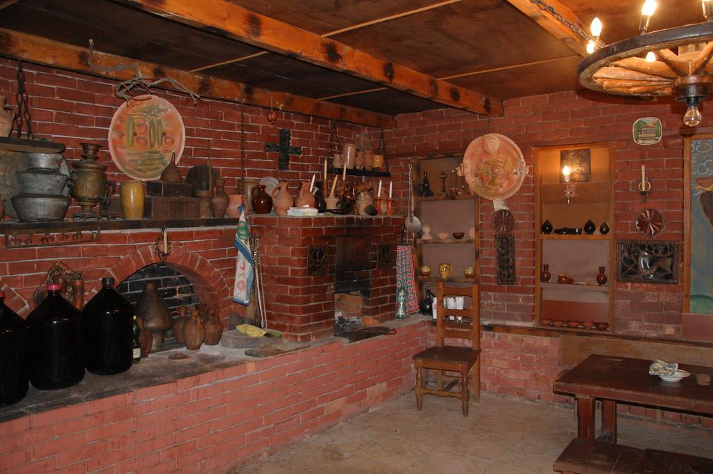 Tsitso & Soso Guesthouse Tsnori Bagian luar foto